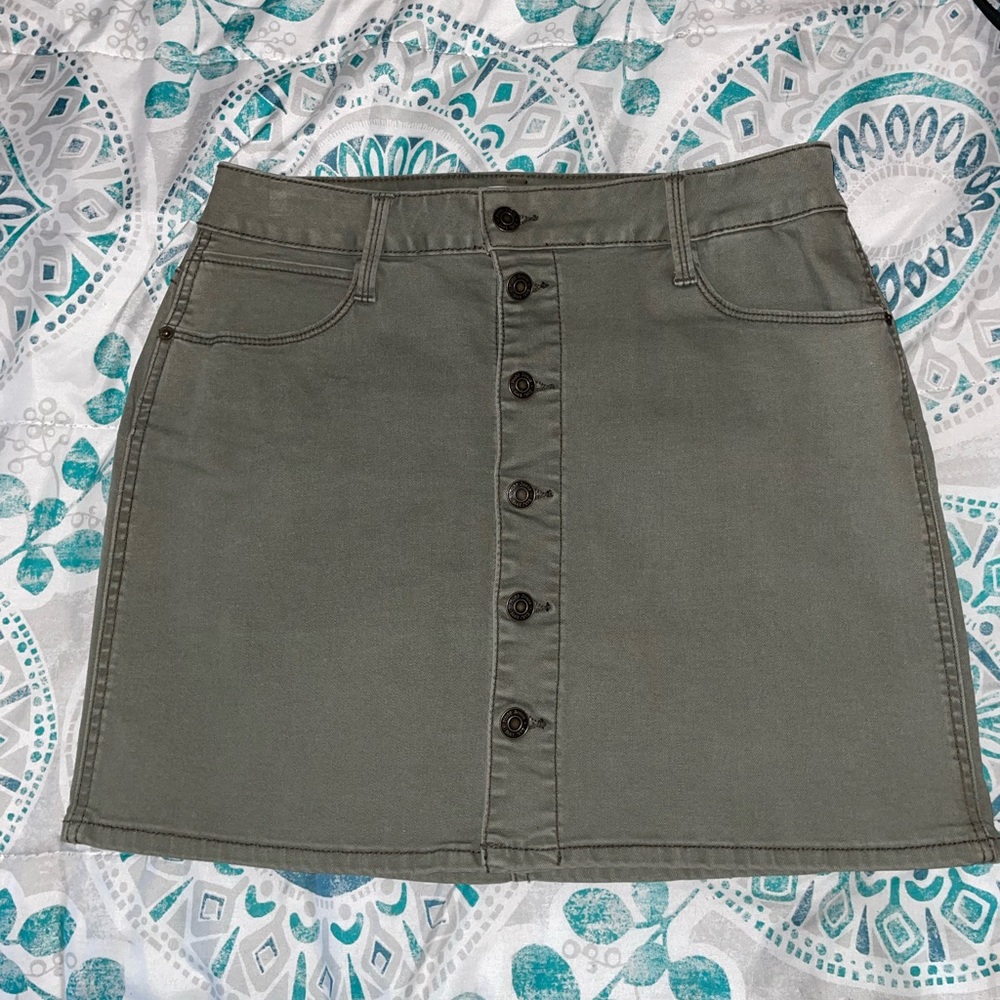 Button-down Denim Skirt